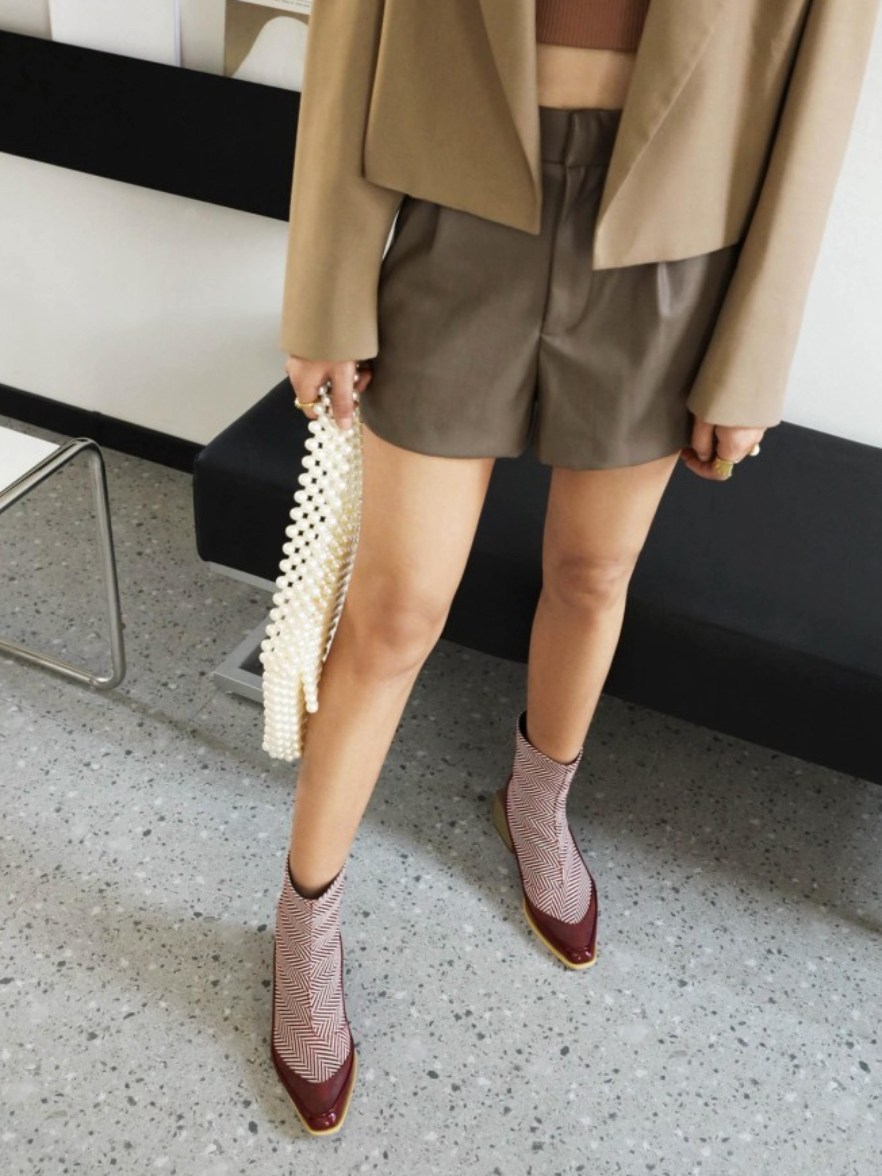 Retro Burgundy Block Heel Ankle Boots with Back Zipper