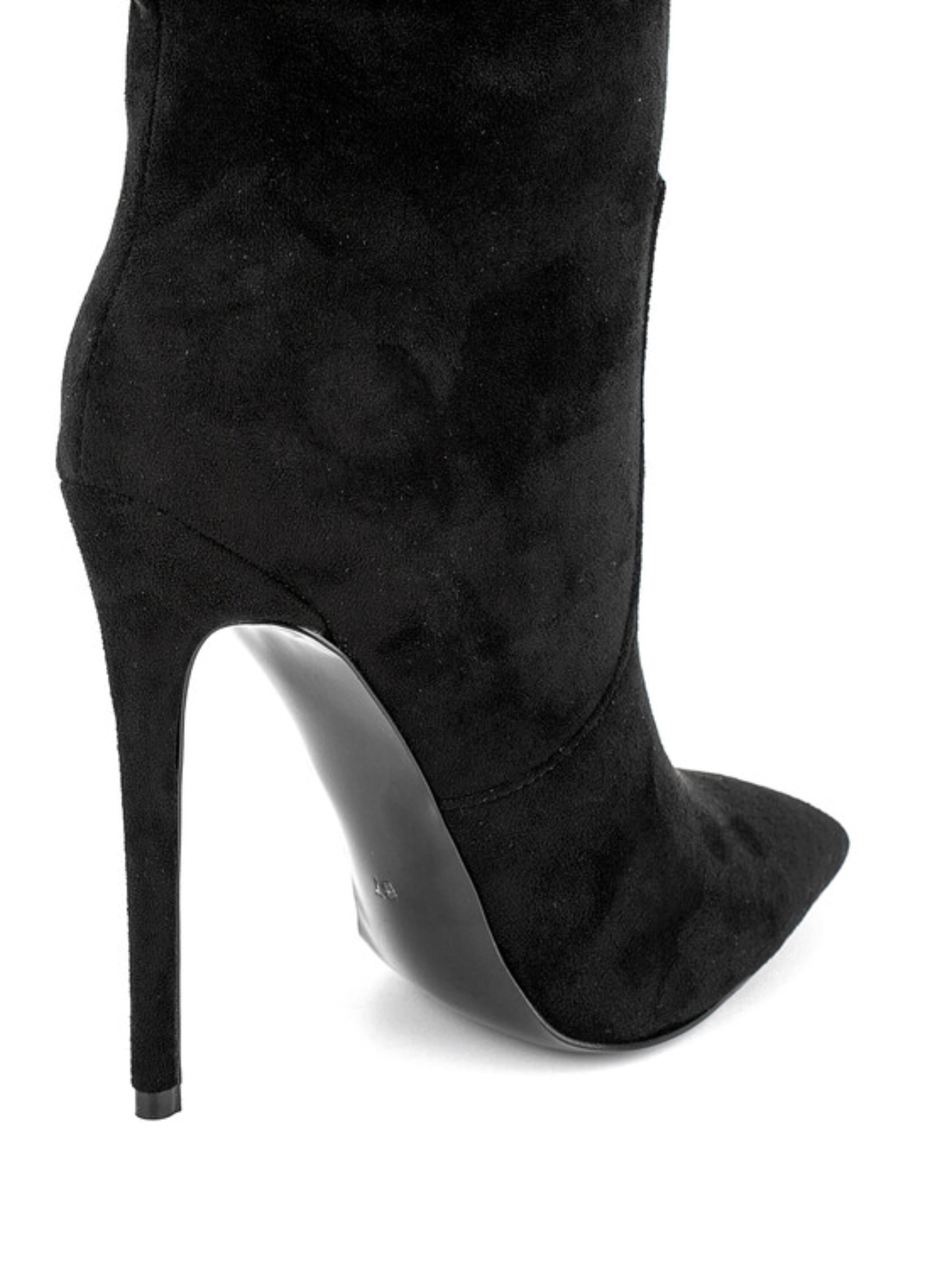 Black Slip-On Slouchy Knee-High Heeled Boots for Women