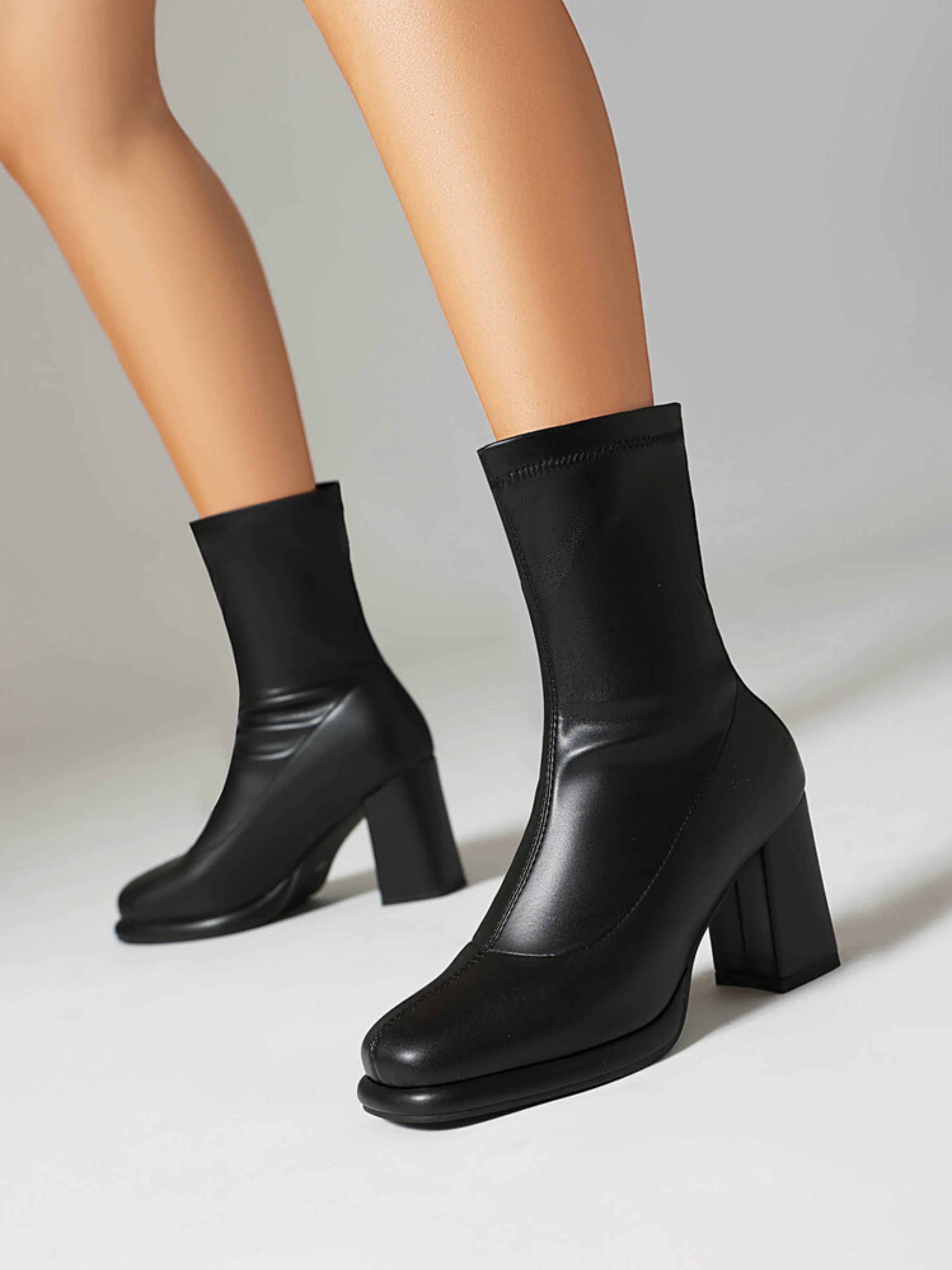 Black Slip-On Plaform Chunky High-Heel Ankle Boots for Women